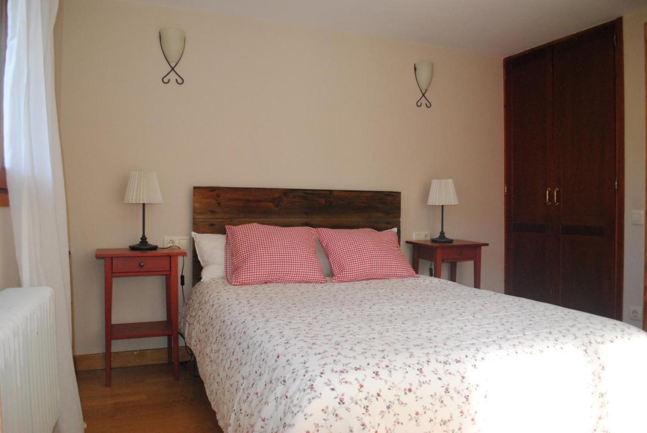 Casa Los Ardos Poyales 外观 照片